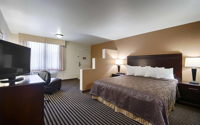 Best Western Marina State Beach