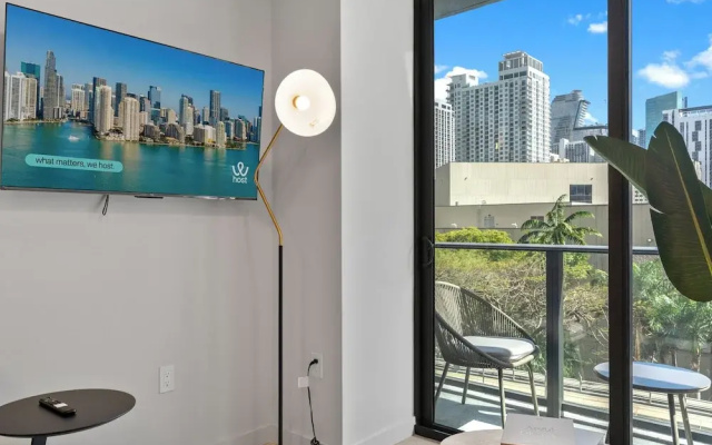 501 First Bayfront