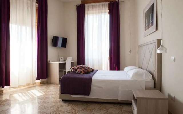 Home 79 Relais