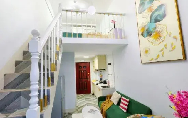 Sijia Homestay (Wuyue Mansion)