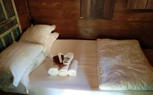 The Ermaja's Pavilion Hotel
