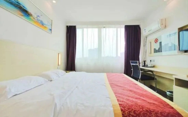 Jinboyuan Business Hotel(Xunyang Tower Dazhong Road Pedestrian Street Branch)