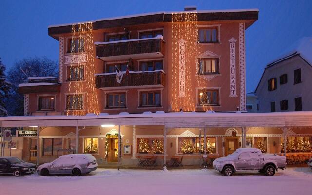 Отель Restaurant Corvatsch Швейцария, Санкт-Мориц - отзывы, цены и фото номеров - забронировать отель Restaurant Corvatsch онлайн вид на фасад