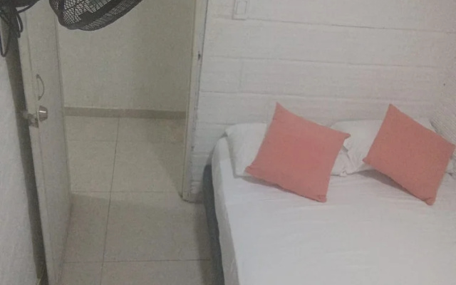 Hostal Catalleya