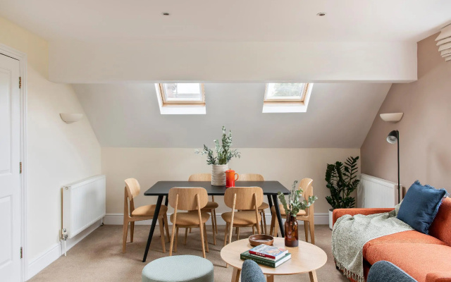 SACO Reading – Castle Crescent