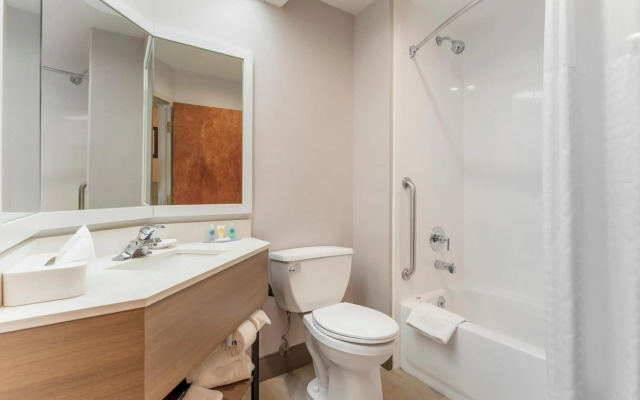 Comfort Inn & Suites LaVale - Cumberland
