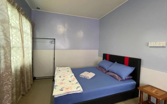 OYO Home 90704 Kds Garden & Stay