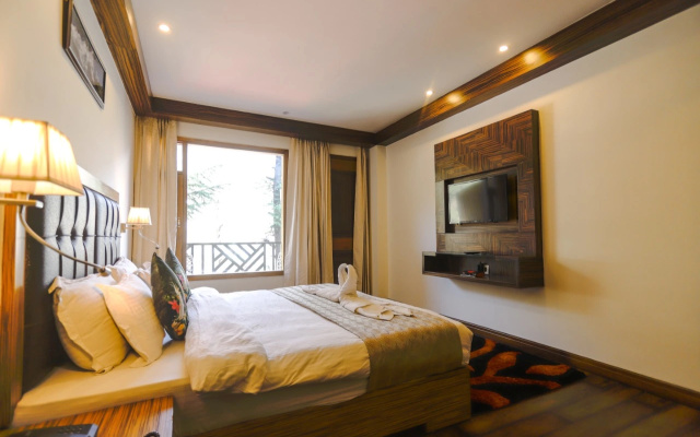 Hotel Cloud Chat