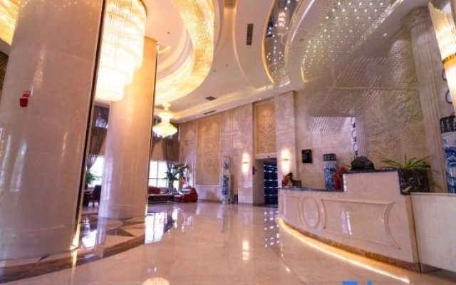Hotan Zhongzhou Huayu Business Hotel (Railway Station Branch)