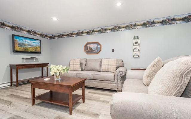 Home Sweet Cabin by Taylor Made Deep Creek