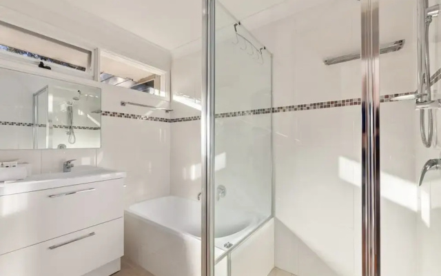 3-bed Pet-friendly Near Wentworth