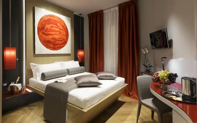 Navona Rooms