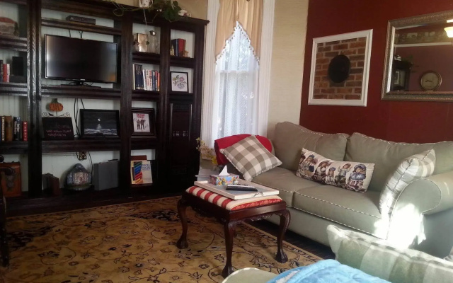 The Woodruff House B&B