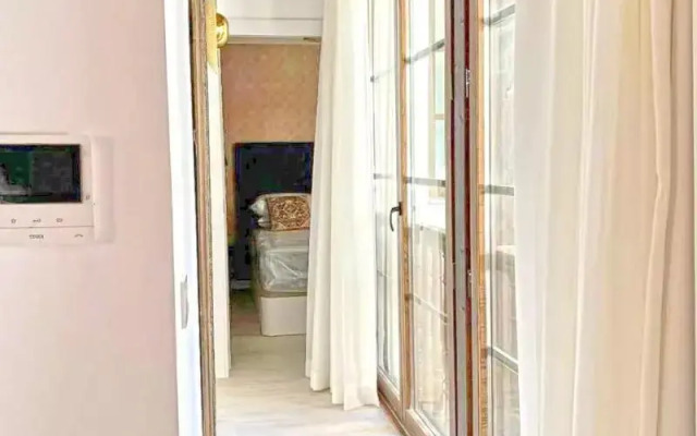 Apartamentos Palacete Nazarí Granada 3000