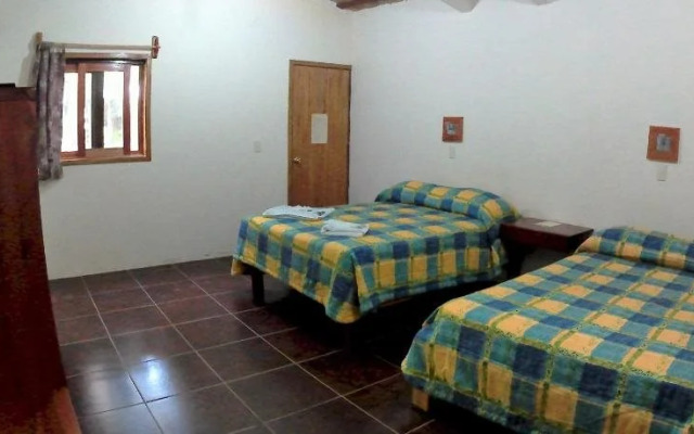 Hotel Cabañas Safari