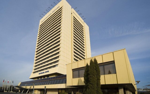 Panorama Hotel Prague Прага вид на фасад