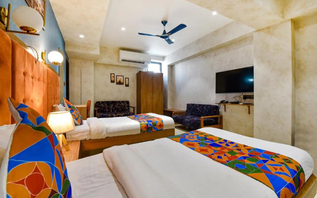 FabHotel Siddharth Corporate