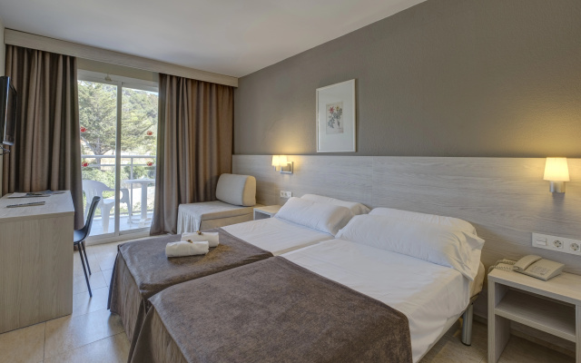 Hotel Rosamar Garden Resort