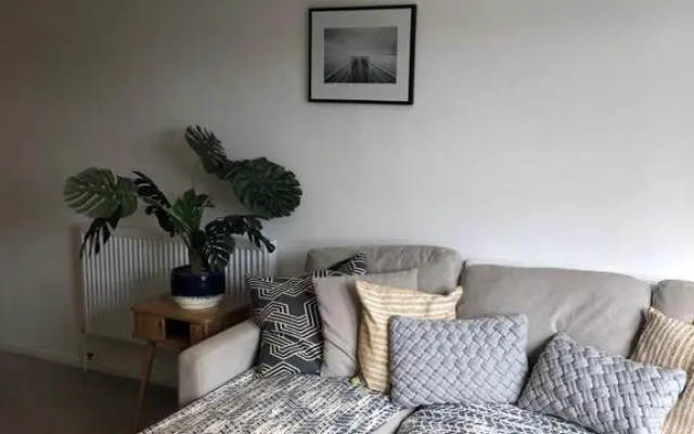 Recently Refurbished Old Town Apartment