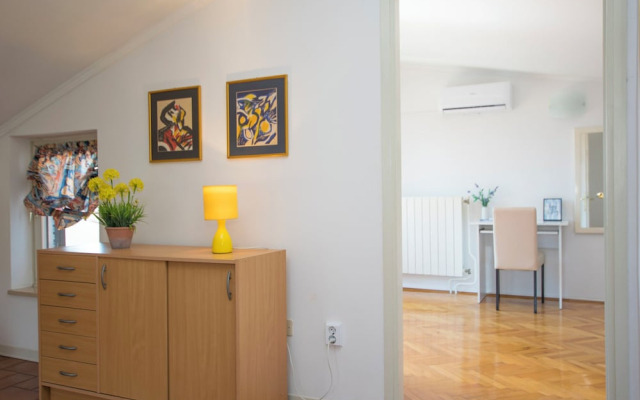 House Suncana