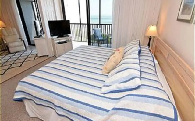 Sundial A306 - One Bedroom, Direct Beachfront! Condo