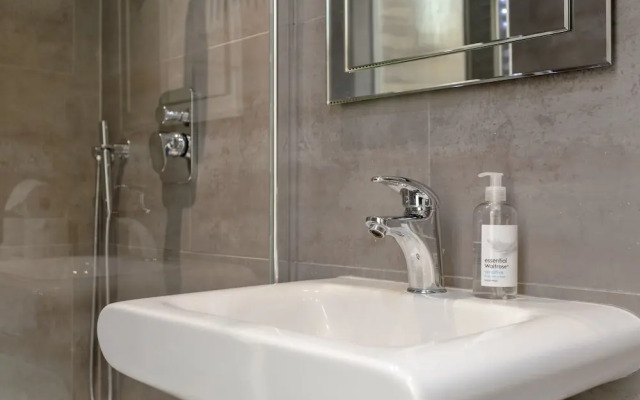 Luxury 2 Bedroom Property in Belgravia