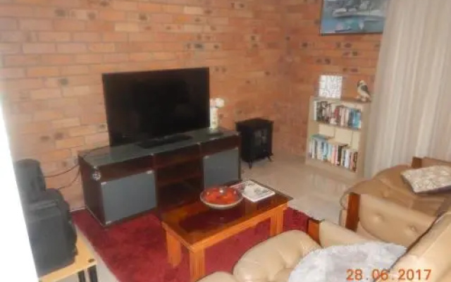 Kookaburra Cottage