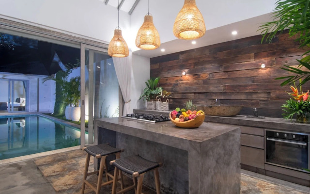 Villa Mia by Villa Finder