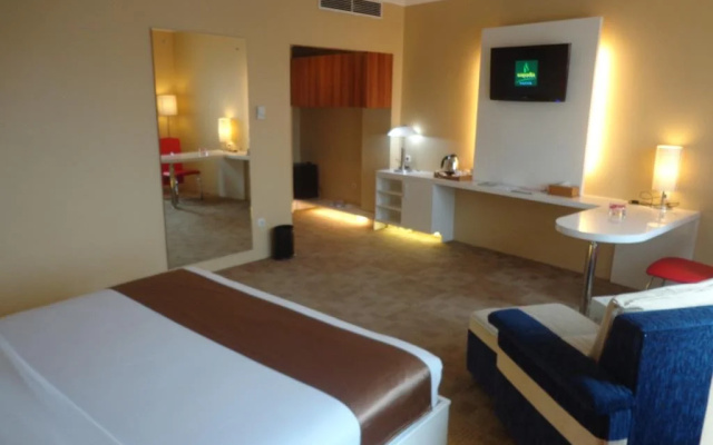 Sapadia Hotel Siantar