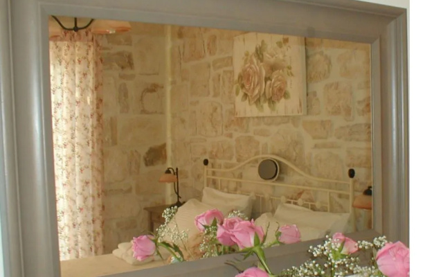 Olive Luxury Stone Villas