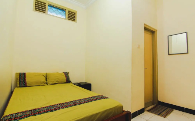 Griya Batik Giri Sekar Homestay Syariah