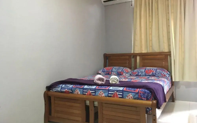 SPOT ON 89796 D'noor Budget Inn