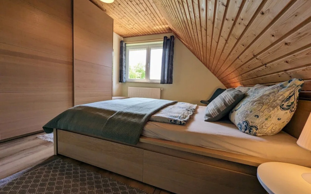 Spacious Flat in Wilhelmshof near Lake