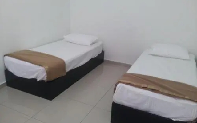 Fazi Budget Homestay Tampin