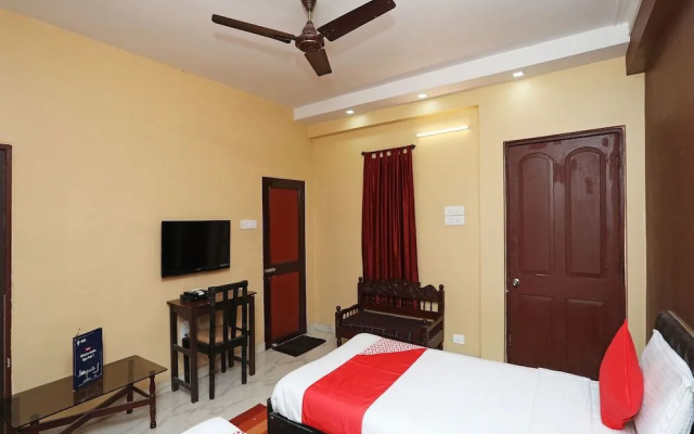 OYO 16616 Springwoods Residency