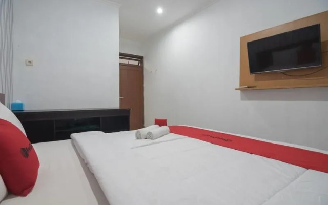 Reddoorz Near Cimahi Station