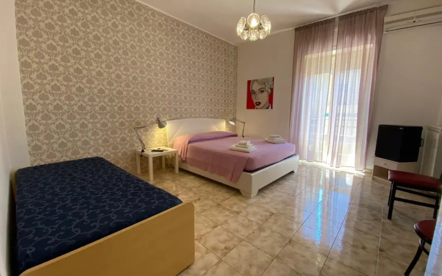 Bed Anthos