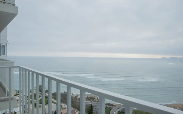 w Charming 1BR Apartment w Balcony in Barranco