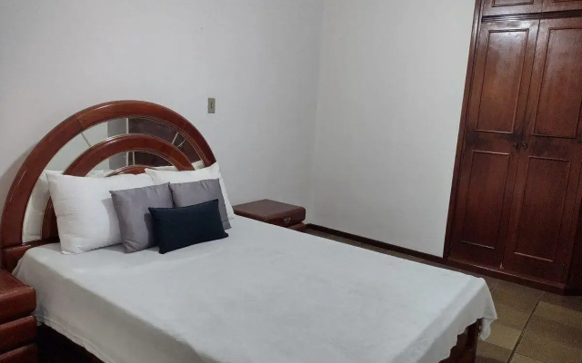 Apartamento Praia Do Forte Familiar Com Piscina