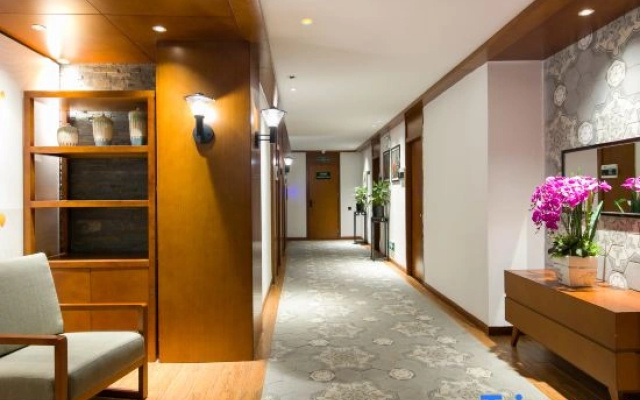 Yinian Siji Theme Inn (Zhangjiajie National Forest Park)