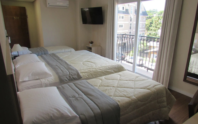 Alameda Alegra Hotel