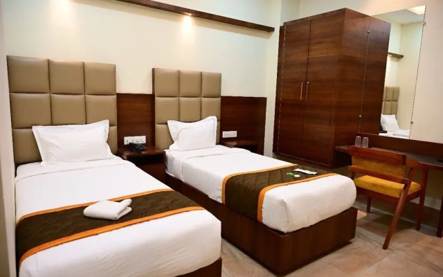 Hotel Unnati Stay Inn Vijayapura By HRG