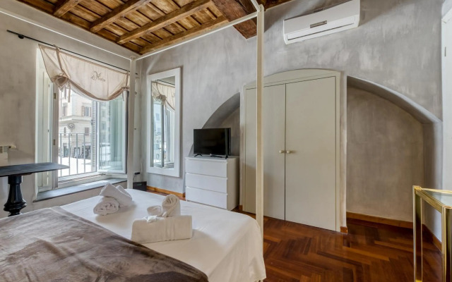 View on Campo de Fiori IREX apartments