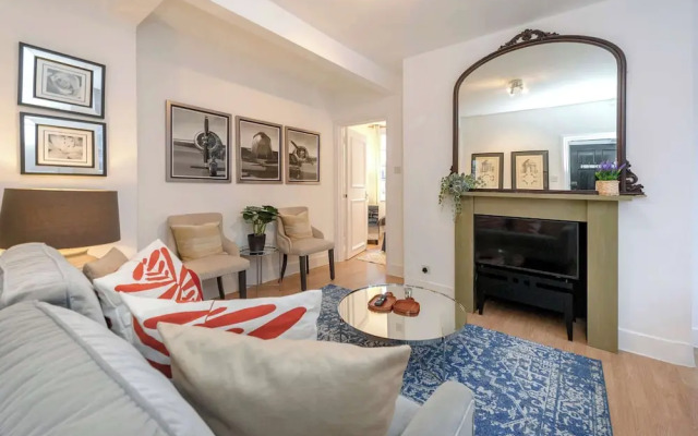 Stylish 2 bed - Tower Hamlets