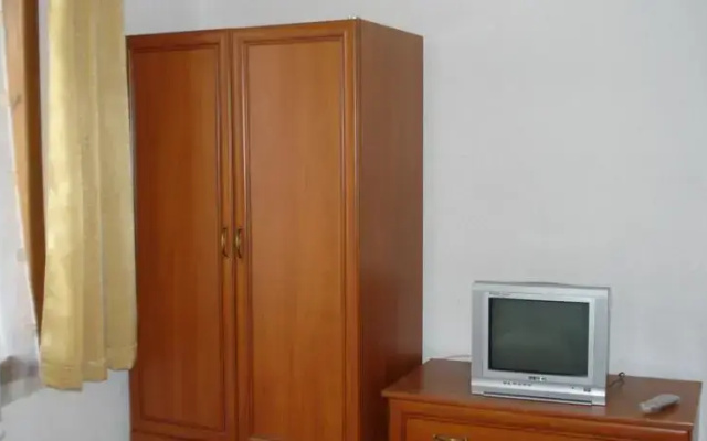 Guest Rooms Vachin