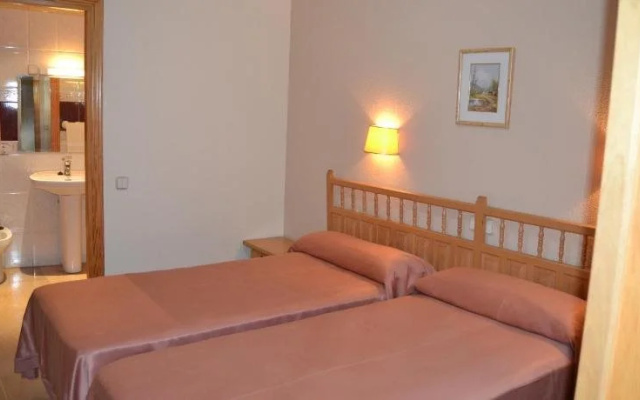 Hostal Los Claveles Restaurant