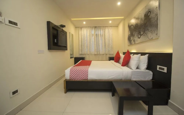 OYO 24798 Kiwi Hotel Yavachi