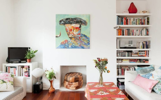 Arty Islington Home