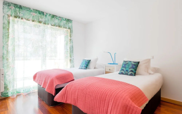 Pretty Porto Apartment by Soulsharing