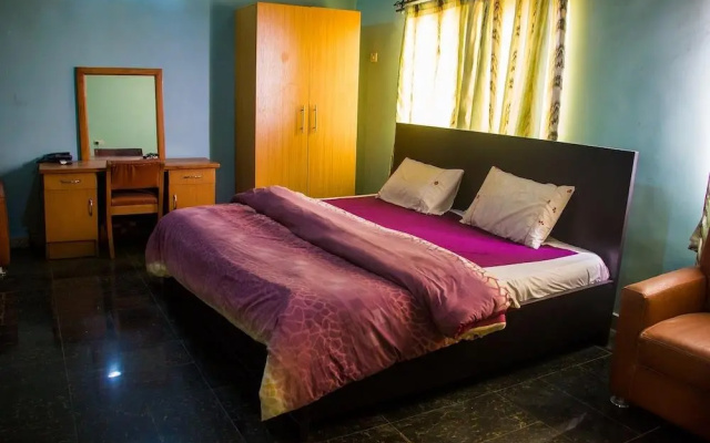 Lekki Hotel and Suites